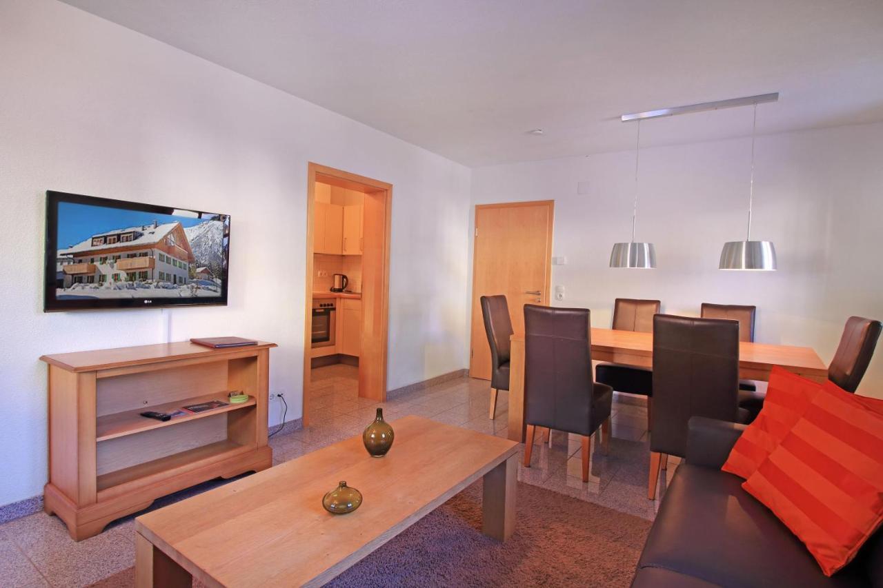 Chalet Zur Rose Lejlighed Berwang Eksteriør billede